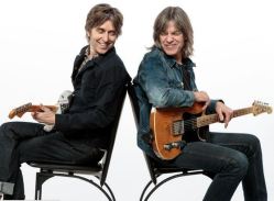Eric_Johnson_and_Mike_Stern_span9